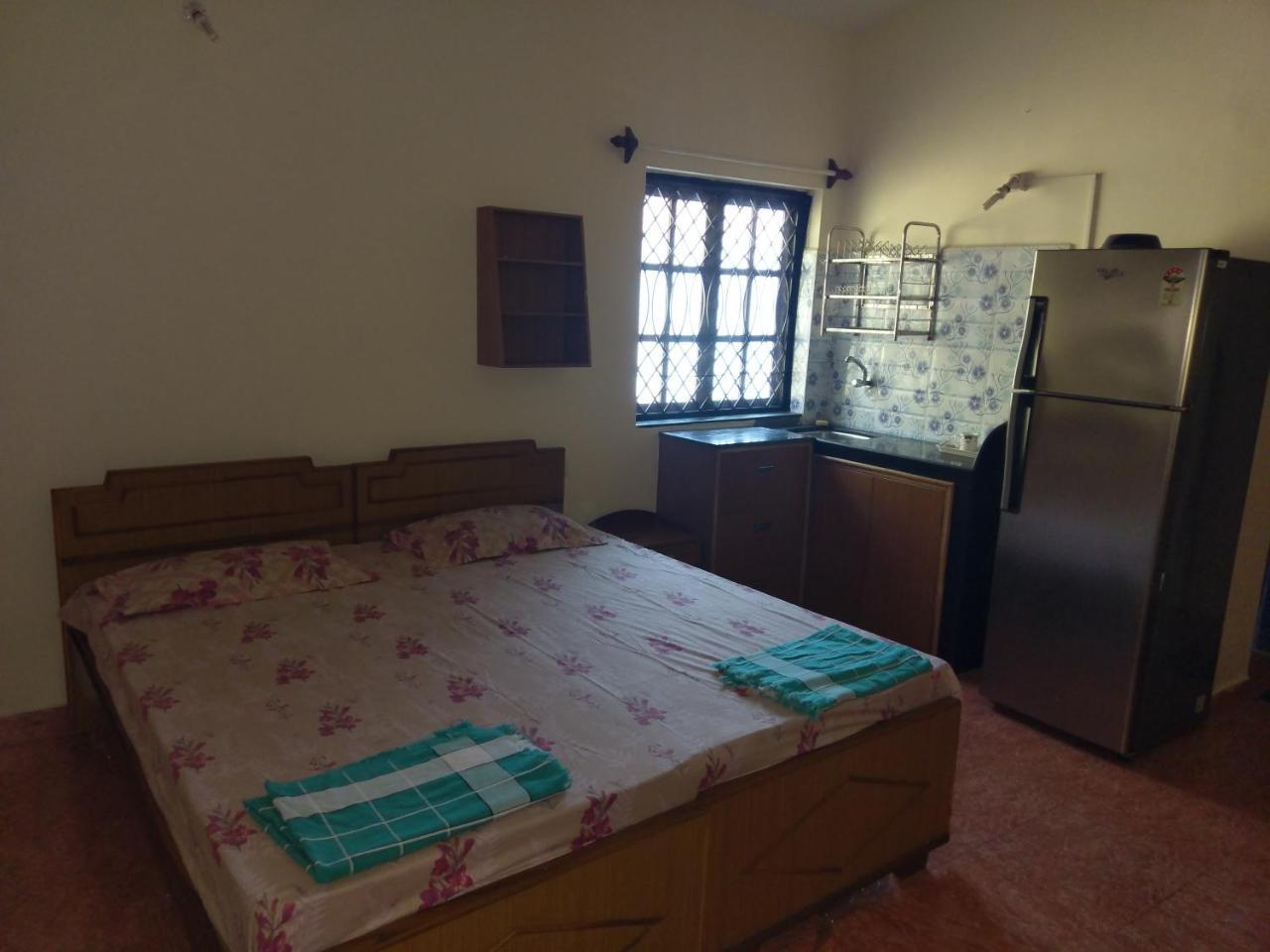 21In Guest House 卡兰古特 外观 照片